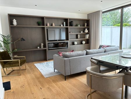 Tara View, Merrion Road, Dublin 4, D04 K2R5. - Photo 2