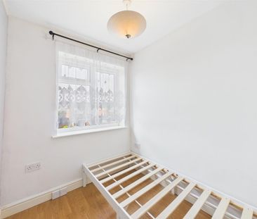 3 BED End of terrace house To rent - Photo 4