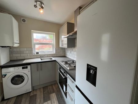 33 Mackenzie Street, S11 - Photo 5