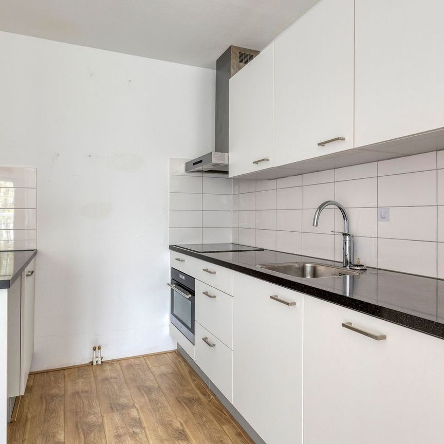 Appartement te huur: Javastraat 91-B 2585 AG Den Haag - Photo 1