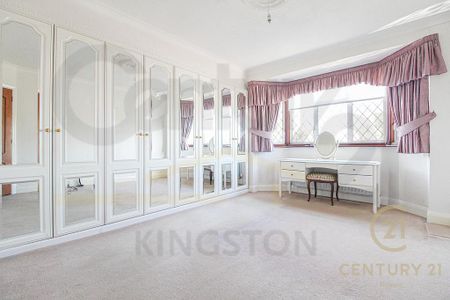 4 bedroom link detached house to rent - Photo 5