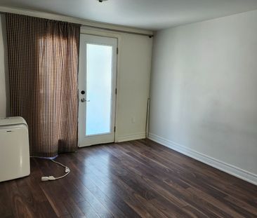 For Lease - 26 Trueman Street, Brampton, Ontario - Photo 2