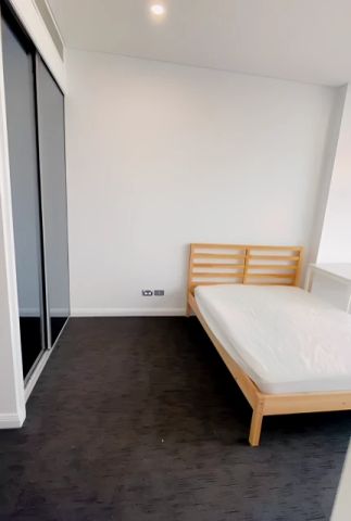 2 bed 2 bath-1511 - Photo 3