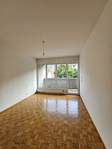 2.5 locali in zona strategica - Foto 2