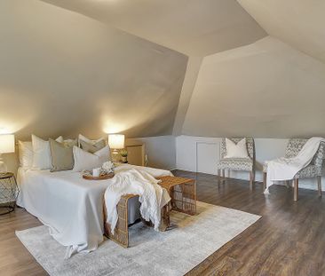 For Lease - 211 Dolph Street, Cambridge, Ontario - Photo 2