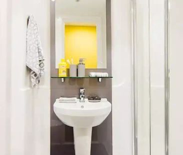 Standard Studio - Photo 2