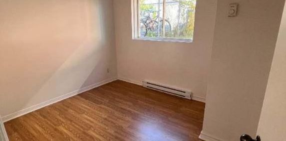 Beau 5½ à louer – 337 rue de la Promenade, Boisbriand Disponible dès maintenant – 1580 $/mois - Photo 2