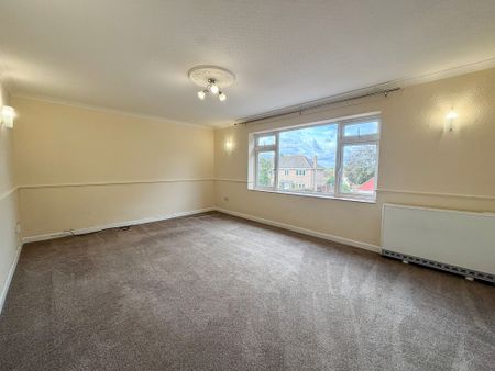 2 bed apartment to rent in Holmewood Close, Kenilworth, CV8 - Photo 4