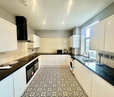 Acton Road, NOTTINGHAM, NG10 - Photo 3