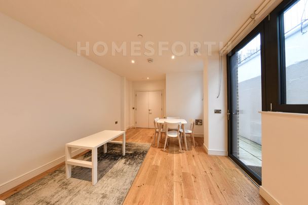 1 Bedroom Flat - Photo 1