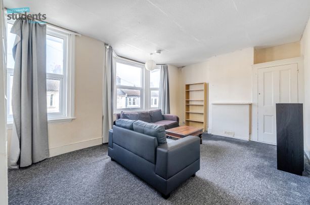 4 bedroom house to rent - Photo 1