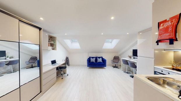 Studio to rent - Photo 1