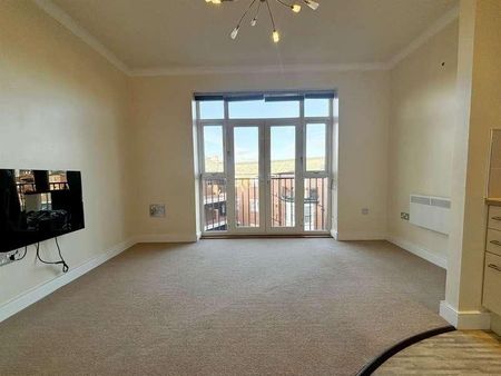 Olivers View, Prince Of Wales Terrace, Scarborough, YO11 - Photo 3