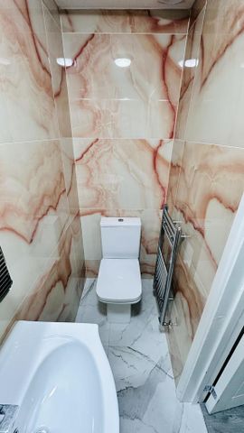 House share to rent - Photo 3