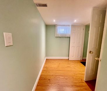 For Lease - 77 Greylawn Crescent, Toronto, Ontario - Photo 6