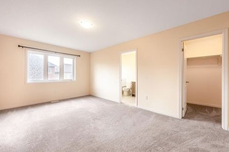 For Lease - 9 Beatty Avenue, Thorold, Ontario - Photo 5