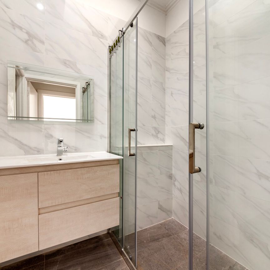 5 Ocean Street, Ormond VIC 3204 - House For Rent | Domain - Photo 1