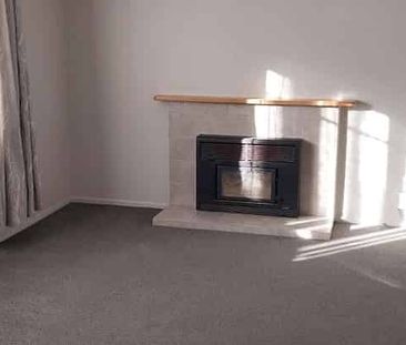 Charming 3BR cottage in Western Heights - Photo 1