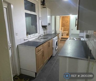 2 bedroom terraced house to rent - Photo 6