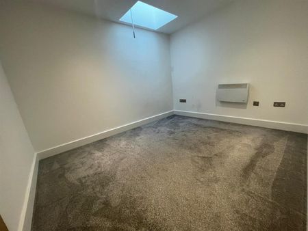 Market Court, Oliver Street, Birkenhead - Photo 2