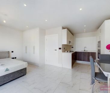 Studio to rent - Photo 1