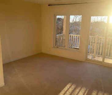 24 - 2559 LONGFIELDS DRIVE - Photo 5