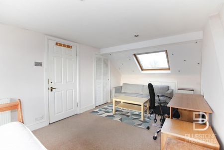 4 bedroom terraced house to rent - Photo 4