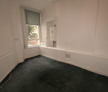 Aitken Street, 1 Bed Bright Unfurnished Apartment, Dennistoun – Ava... - Photo 6