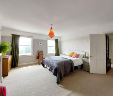 3 bedroom apartment to rent - Photo 4