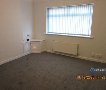 3 bedroom terraced house to rent - Photo 4