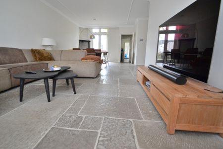 Te huur: Roest van Limburgstraat 27, 2225 NM Katwijk - Foto 2