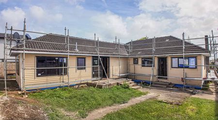 Newely renovated family home Papatoetoe - Photo 4