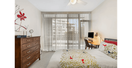 Luxury Waterfront Apartment with Resort-Style Amenities on Ephraim Island - Photo 5