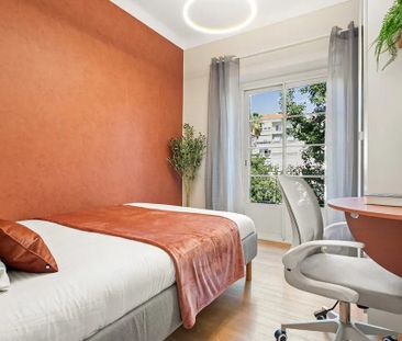 Rua Afonso Lopes Vieira, Lisbon, Lisbon 1700-070 - Photo 6