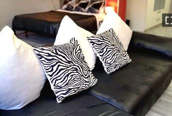 barcelona, Catalonia 08018