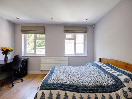 2 bedroom semi-detached house to rent - Photo 2