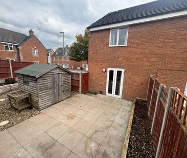 2 bedroom semi-detached house to rent - Photo 6