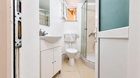 Antony Estate | Apartament 1 camera Clujului Oradea - Fotografie 5