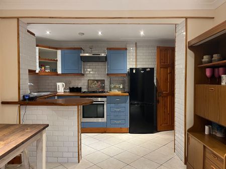 3 Bed Semi-Detached House, Appleton Road, SE9 - Photo 4