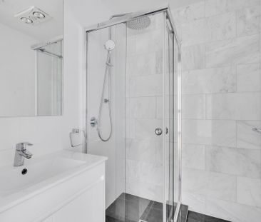 Superb City Living with Panoramic Views - Photo 6