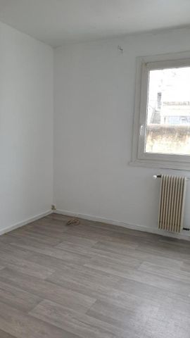 Location Appartement 3 pièces 68m² POITIERS 86000 - Photo 3
