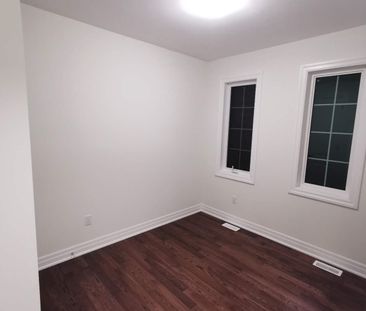 For Lease - 26 Navitas Crescent, Markham, Ontario - Photo 3