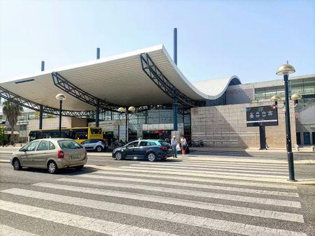 Rua Cidade de Aveiro, Corroios, Setúbal Municipality 2855-142 - Photo 4