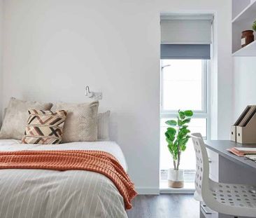 Standard Studio - City View - Photo 2