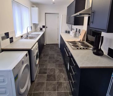 En Suite Room Available - Photo 4