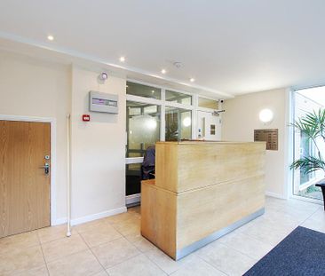 2 bedroom flat to rent - Photo 6