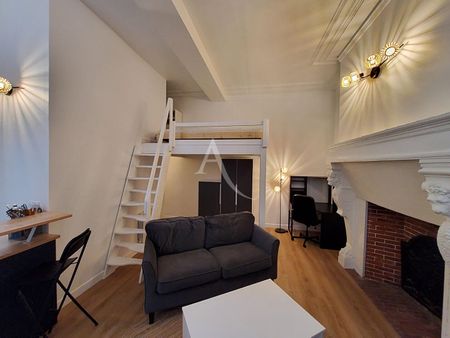 Location Appartement 1 pièce 28m² - Photo 3