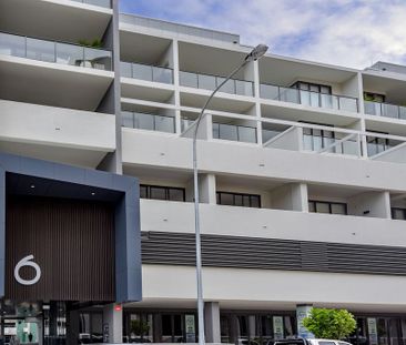 Sought after apartment in the heart of Terrigal - Photo 1