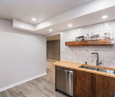 For Lease - 5 Hallen Drive Unit# Lower Unit, Penetanguishene, Ontario - Photo 5