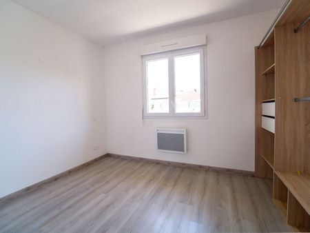 Location Maison 3 pièces 67m² - Photo 2